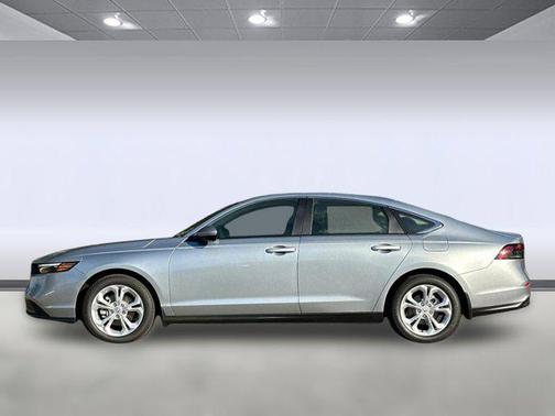 2025 Honda Accord LX 1.5T