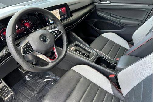 2022 Volkswagen Golf GTI 2.0T S DSG