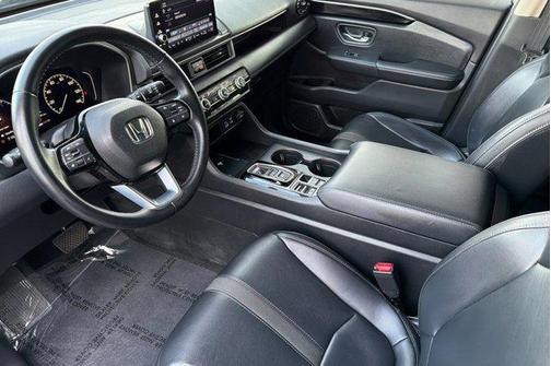 2024 Honda Pilot EX-L 7 Passenger