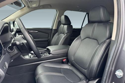 Modern Steel Metallic 2025 Honda Pilot EX-L