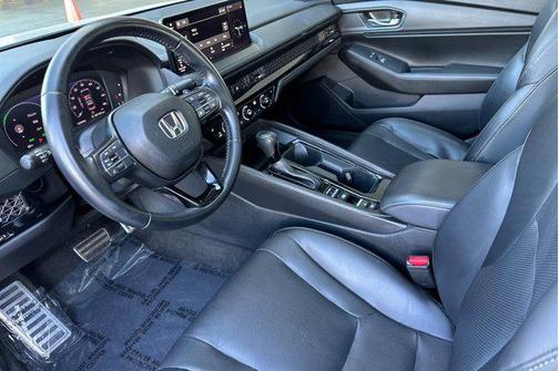 2023 Honda Accord Hybrid Base