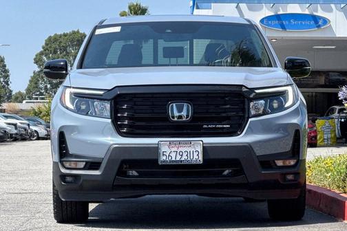 Sonic Gray Pearl 2023 Honda Ridgeline Black