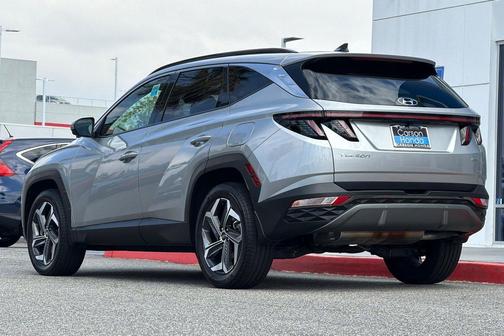Shimmering Silver 2023 Hyundai TUCSON Limited