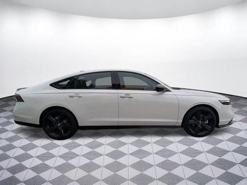 2025 Honda Accord Hybrid Base