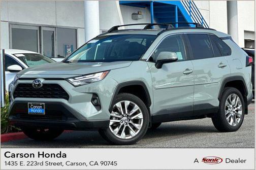 2023 Toyota RAV4 XLE Premium