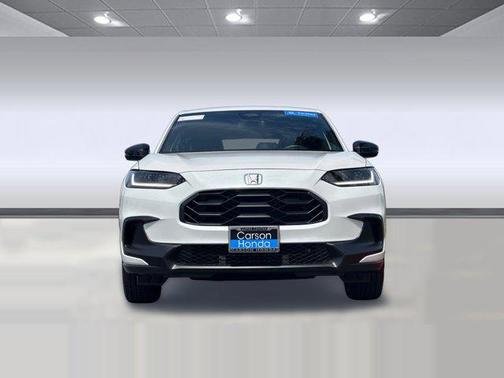 Platinum White Pearl 2024 Honda HR-V AWD Sport