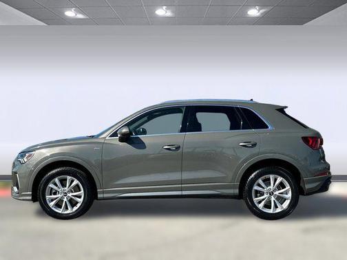 2021 Audi Q3 45 S line Premium Plus
