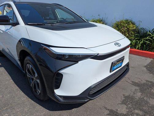 2023 Toyota bZ4X XLE