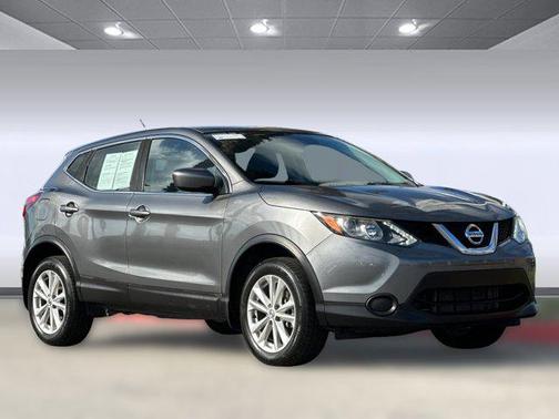 2017 Nissan Rogue Sport S
