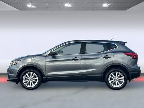 2017 Nissan Rogue Sport S
