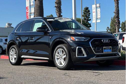 2022 Audi Q5 45 S line Premium