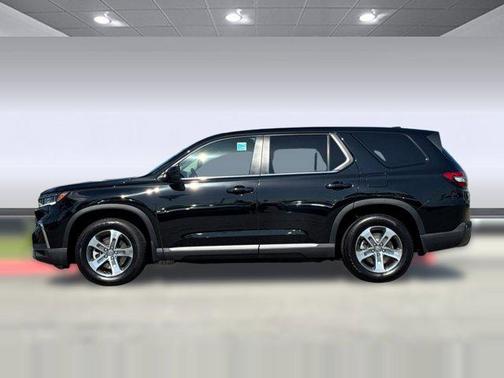 Crystal Black Pearl 2025 Honda Pilot EX-L