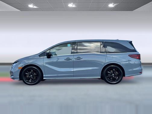 Sonic Gray Pearl 2024 Honda Odyssey Sport