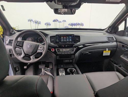 2025 Honda Ridgeline Black