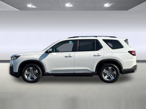 Platinum White Pearl 2026 Honda Pilot EX-L