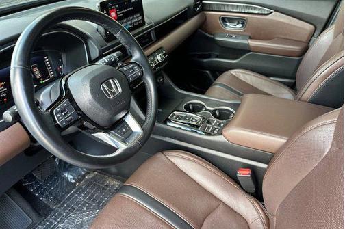 2023 Honda Pilot AWD Elite