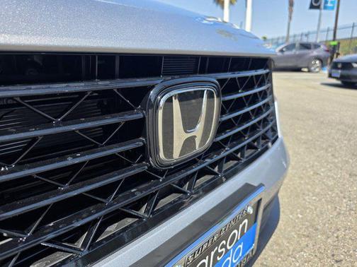 2025 Honda Accord LX 1.5T