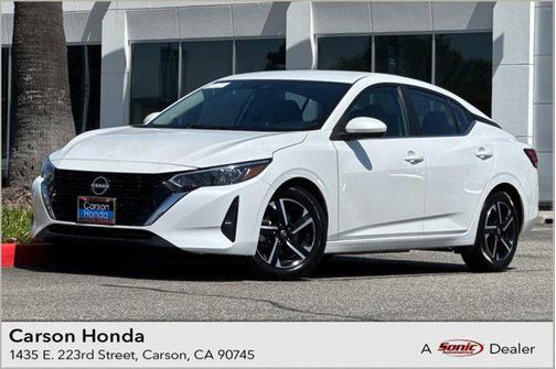 Aspen White Tricoat 2024 Nissan Sentra SV