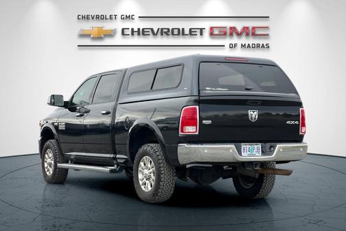 2017 RAM 3500 Laramie Crew Cab 4x4 6'4' Box