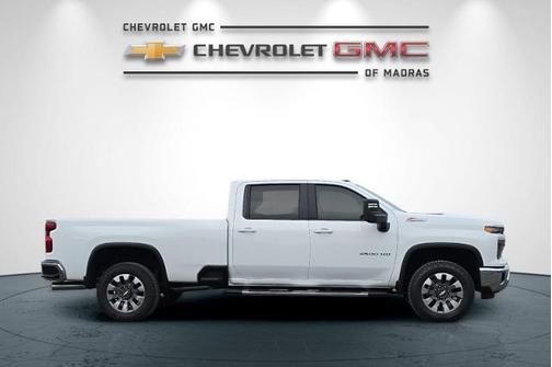 2026 Chevrolet Silverado 3500 LT
