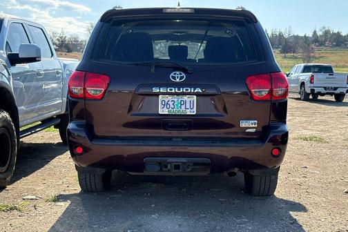Sizzling Crimson Mica 2016 Toyota Sequoia SR5