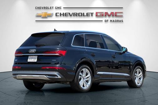 2023 Audi Q7 55 Premium Plus