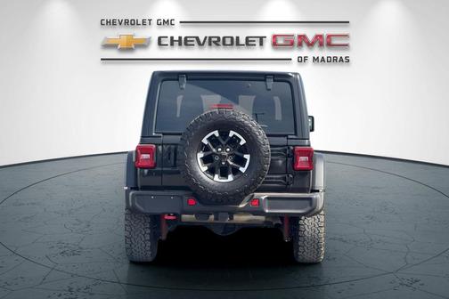Black Clearcoat 2025 Jeep Wrangler Rubicon