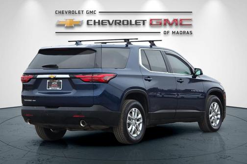 2022 Chevrolet Traverse LS