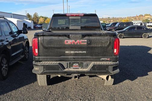 2022 GMC Sierra 2500 AT4