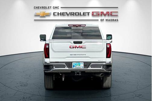 2025 GMC Sierra 2500 SLT