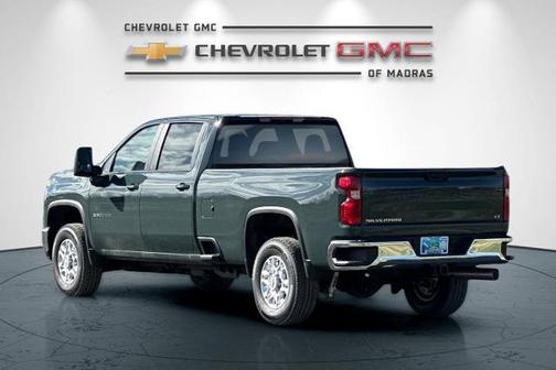2025 Chevrolet Silverado 3500 LT