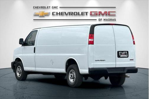 2023 GMC Savana 2500 Work Van
