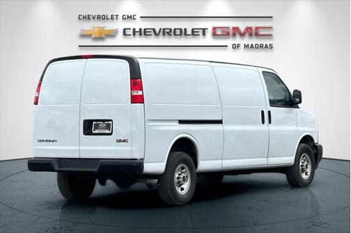 2023 GMC Savana 2500 Work Van