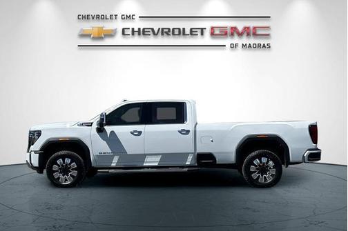 2025 GMC Sierra 3500 Denali