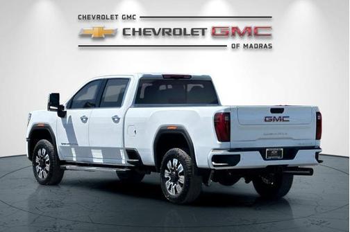 2025 GMC Sierra 3500 Denali