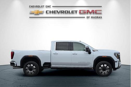 Glacier White Tricoat 2026 GMC Sierra 2500 Denali