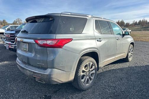 2021 Chevrolet Traverse Premier