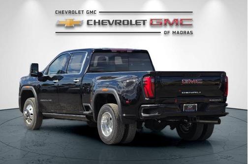2026 GMC Sierra 3500 Denali