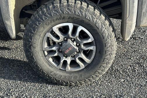 2024 GMC Sierra 3500 SLT