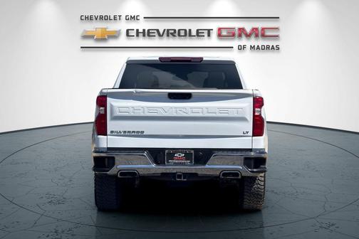 Summit White 2022 Chevrolet Silverado 1500 LT