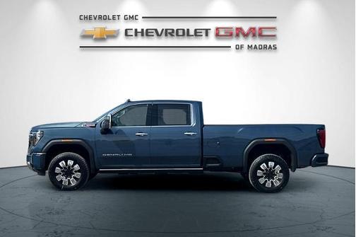 2025 GMC Sierra 3500 Denali