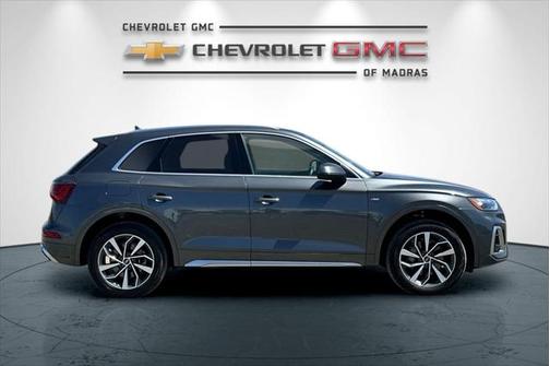 2023 Audi Q5 45 S line Premium Plus