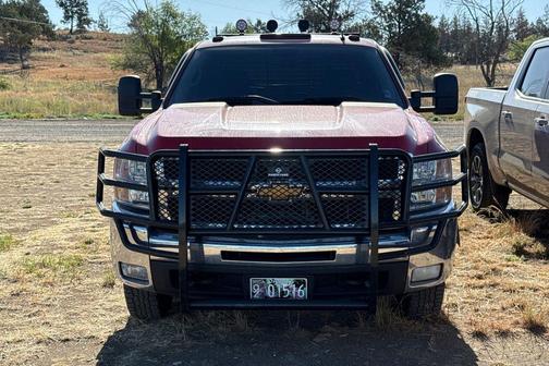Victory Red 2008 Chevrolet Silverado 3500 LTZ Crew Cab
