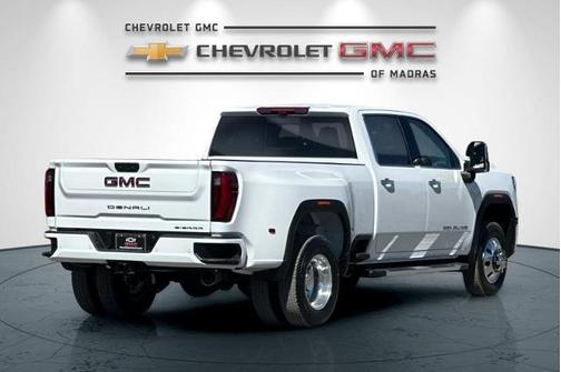 2025 GMC Sierra 3500 Denali