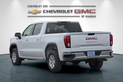 2024 GMC Sierra 1500 SLE