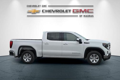 2024 GMC Sierra 1500 SLE