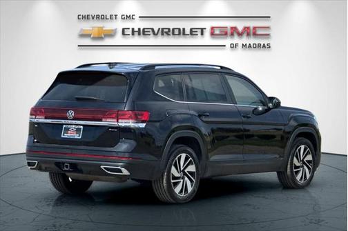 2024 Volkswagen Atlas 2.0T SE w/Technology 4MOTION