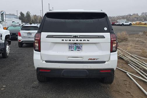 2021 Chevrolet Suburban RST