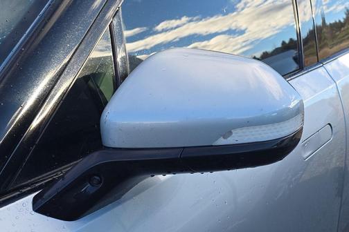 2023 Rivian R1S Adventure