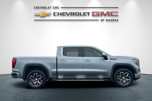 Sterling Metallic 2025 GMC Sierra 1500 SLT
